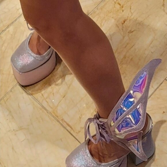 Dolls Kill Bring It On Winx Club Wing Heels Pumps Women’s Size 10 Pre-Owned - Picture 2 of 7